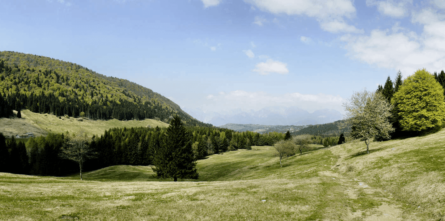 Background for Valmorel : un territorio e la sua comunità